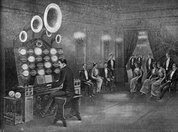 Old timepiano