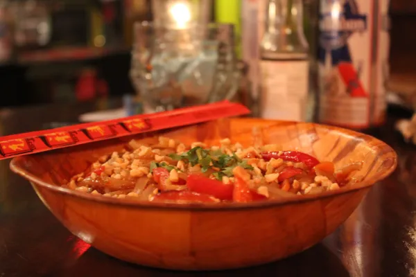 Spicy Peanut Pasta (vegan style)