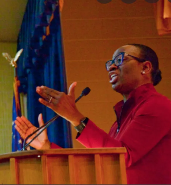 Nina Turner